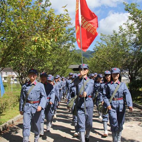 红色拓展训练，体验红军生活——武宁县优秀青年教师培训班井冈山培训第三天