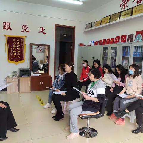 做好抗疫路上的最美“坚守者”