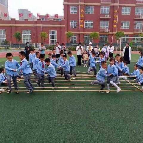 “家园同乐，共庆六一”——林州市桂园幼儿园家长开放日