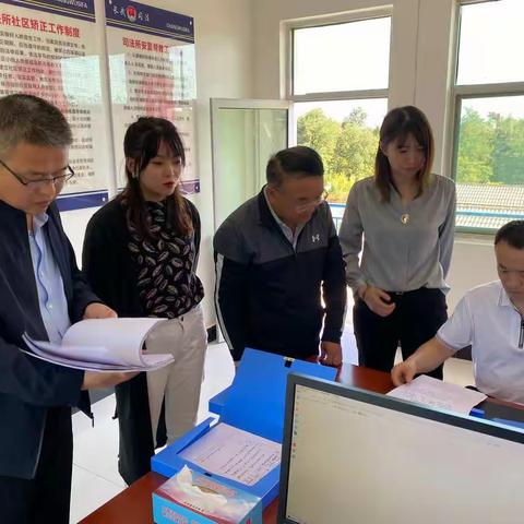 咸阳市司法局党组成员、副局长鱼波一行深入基层司法所调研指导工作