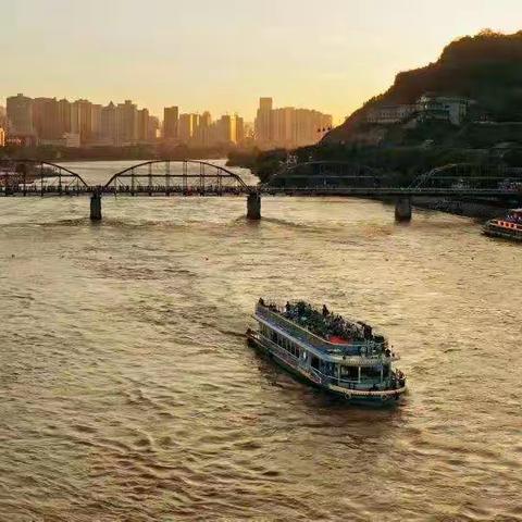 兰州的初秋第二期——一城山水一城印象