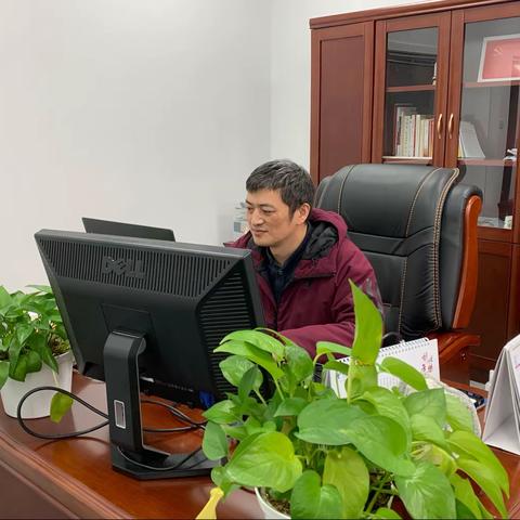 【支局长巡礼（十五）】脚踏实地，渐入佳境——梅陇商企支局支局长翁振华