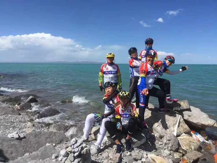 骑着单车去旅行之二 环青海湖骑行