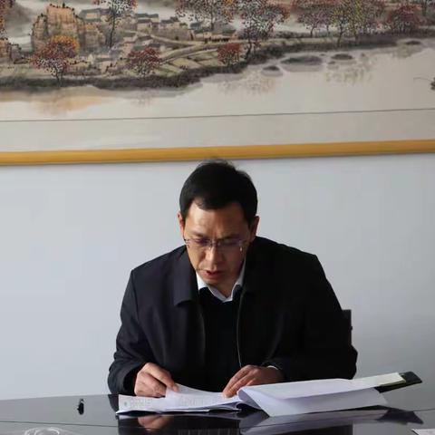 人大办迅速传达学习县“两会”精神