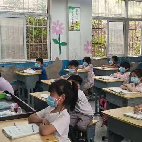 西寨乡中心小学安全教育活动纪实