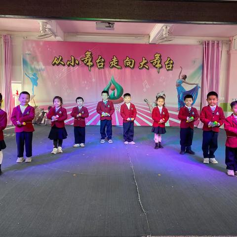 显春学校幼儿园2023—2023年春季口才(3)班幼儿学习记录