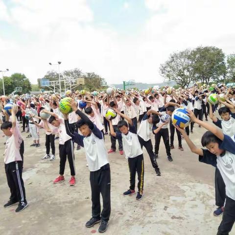 成长中的40（10）班，我拼搏！我努力！足球⚽比赛实记