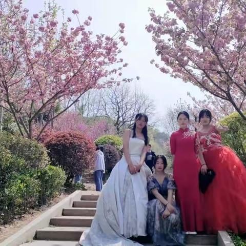 菁菁校园，青春有你——疫情封控下的校园生活