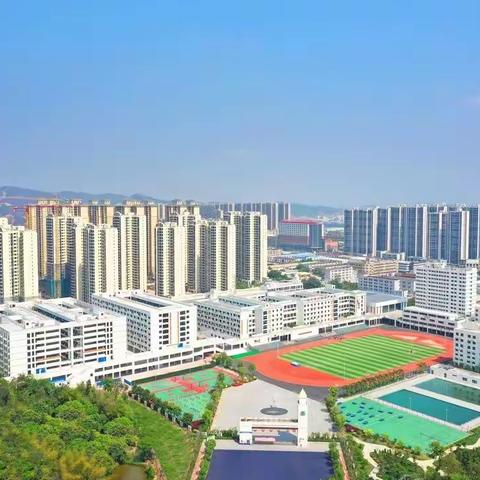 芳菲四月 花开正浓，—记五实106班2022春四月份工作简报