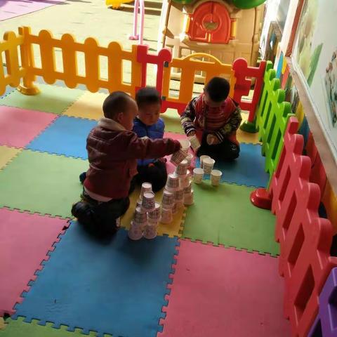 我在幼儿园～～