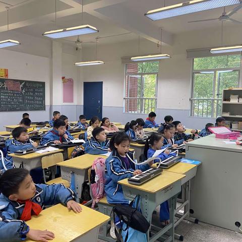 红实三年级口风琴第三次课程反馈