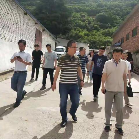 持续跟踪问效  抓实问题整改