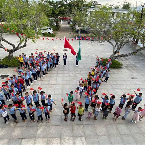 喜迎国庆，礼赞祖国——提蒙乡老长小学