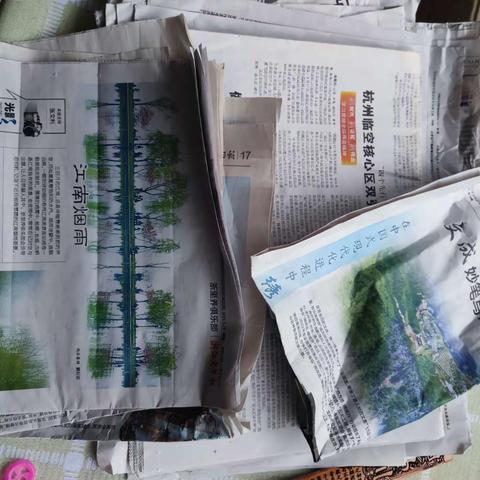 2023年5月17日“湾苗成长计划”早教系列课程：《报纸时装秀》