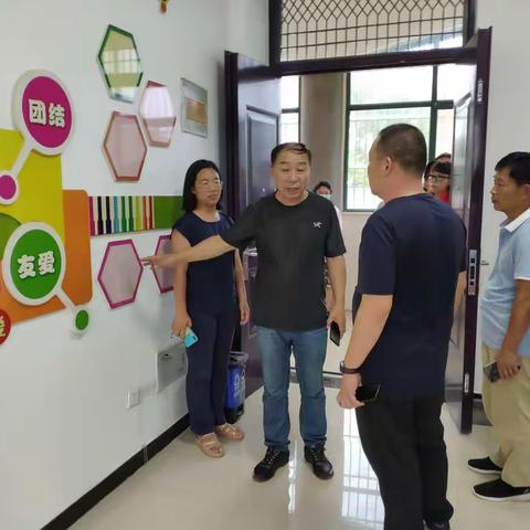 灞陵街道办事处迅速召开现场办公会贯彻落实市区创文督导办督导发现的问题