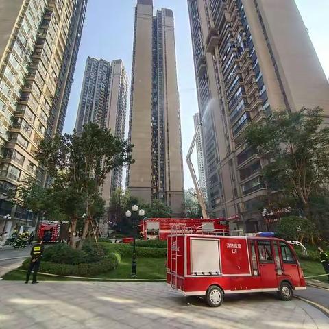 云岩大队西部防区开展高层建筑灭火实战演练