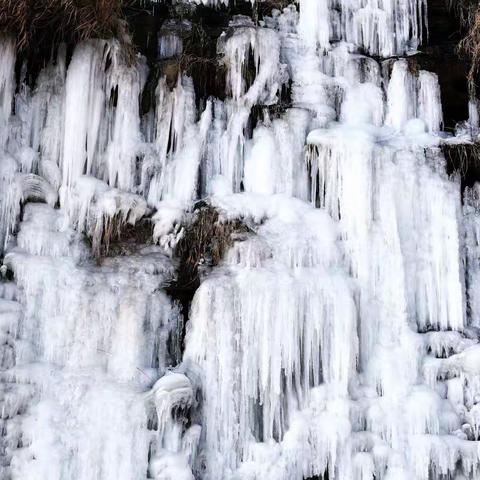 长武冰瀑