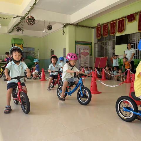 岭门镇新蕾幼儿园欢迎宝贝回园温馨提示