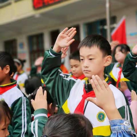 “请党放心，强国有我”——桔花园小学少先队入队仪式