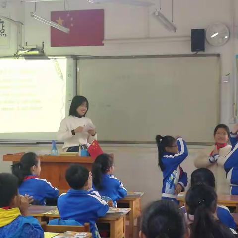 滴水石穿，百炼成钢－－记柳州市跃进路小学青年教师考核课(一)