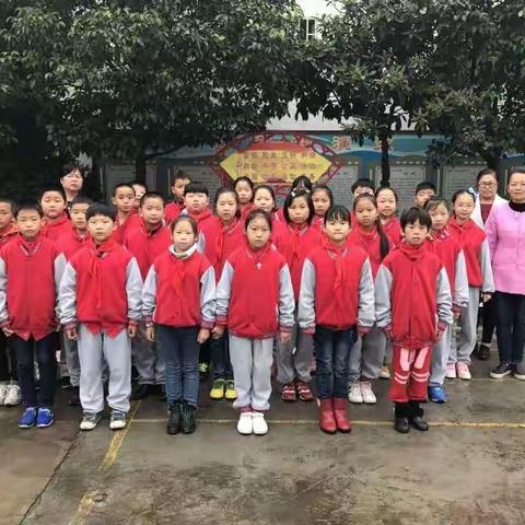 益家窝小学四一班学生剪影