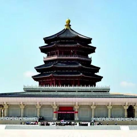 《铭记历史，珍爱和平》               ——芷江二幼中班组参观太和塔社会实践活动