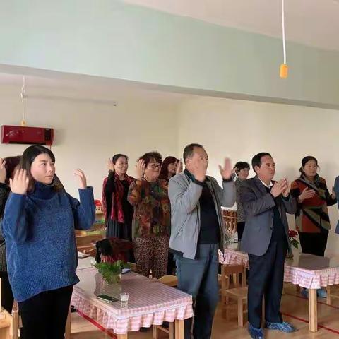 九九重阳节，浓浓老人情——鸿瑞星光幼儿园💒朝阳一班