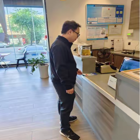 定安县旅文局开展禁毒宣传进企业活动