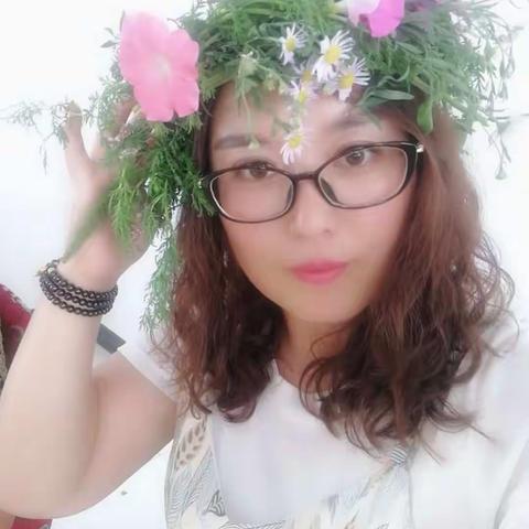 烟雨一江青嶂碧，风光百里任驱驰。——双义老师召诗友望云寺采风