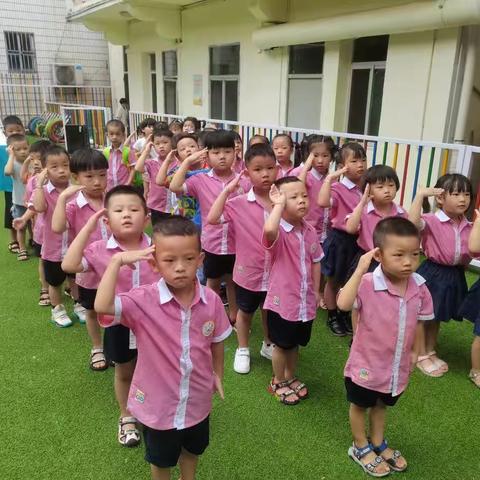 六一幼儿园中二班第二周活动花絮