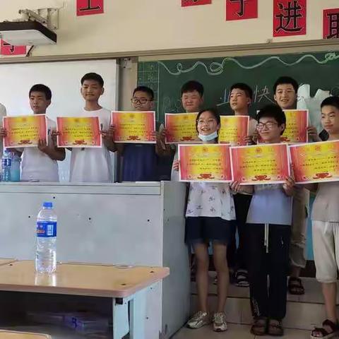 2022届河南疃小学六年级一班成长纪念册！