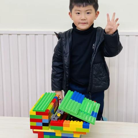 黄耀磊乐高课阶段性反馈