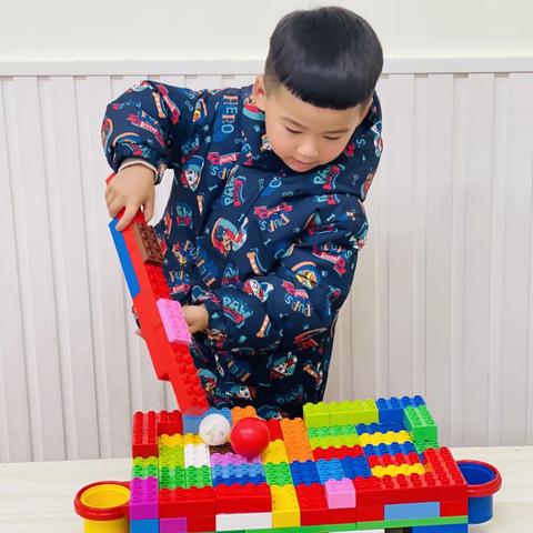 柳含霖乐高课阶段性反馈