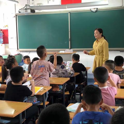 机场路小学二年级（3）班家长进课堂——安全教育