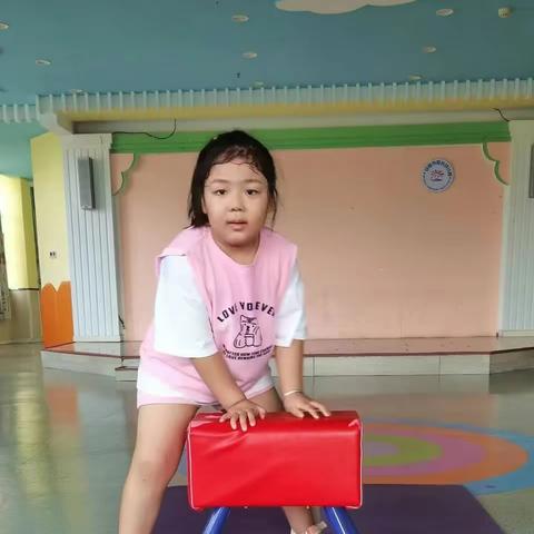 阳光幼儿园智慧二班肖文馨成长录