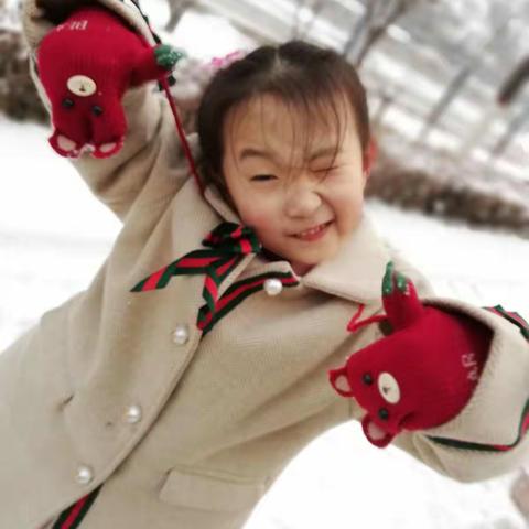 Hello.大家好，又是我，娇娇小美女😊