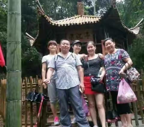 开心的户外日子，像梦一样自由……
