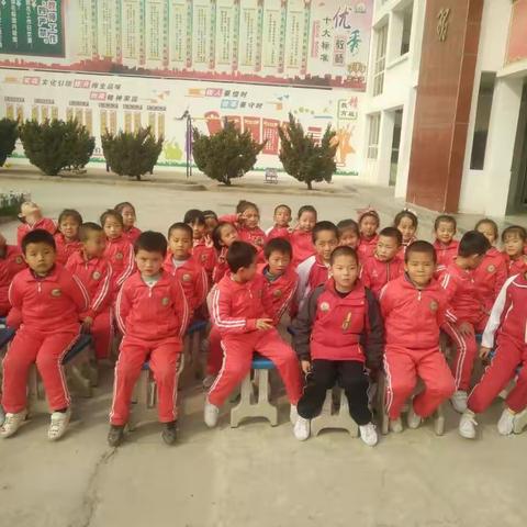 孩子们的校园日常