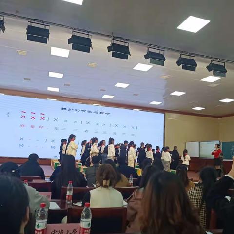 课改课堂展风采   专家引领促成长——仪陇县基于核心素养的质量提升项目音乐学科集体备课研修活动（二）