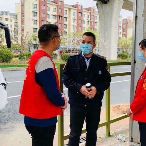 逢山开路遇水搭桥，快速公交党支部为战“疫”增添力量