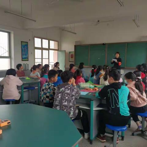 【鄠邑区兆丰桥小学剪纸社团】第六期活动纪实 辅导教师:王琳娜 苏李瑶