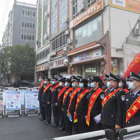 临高县公安局积极开展首个中国人民警察节“110宣传日”暨“控发案、多破案”法制宣传周活动