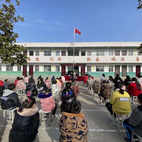 爱在行走间----盘龙街道周湾小学2023年寒假家访、送温暖活动