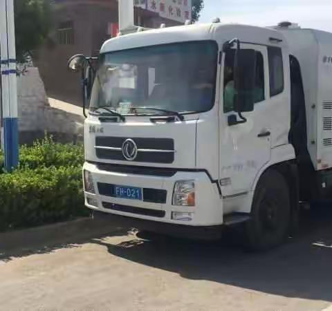 我县全面开展城乡环境卫生整洁行动