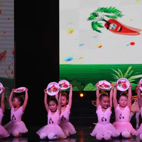 2020年石河子工人文化宫·华艺舞蹈学校迎新年暨教学汇报演出精装版-第三集