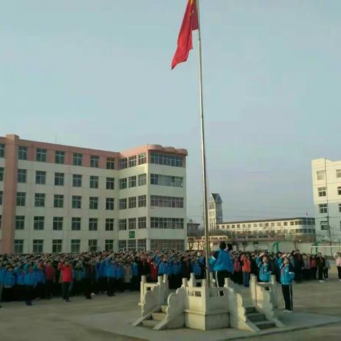 藁城区通安小学举行新学期开学典礼