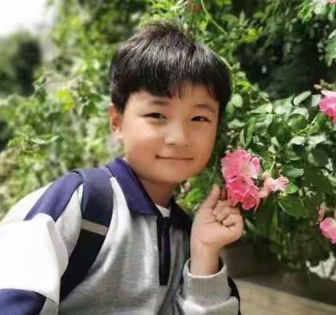 【彩荷花开】封面人物之乔麟