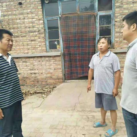 高局长扶贫掠影
