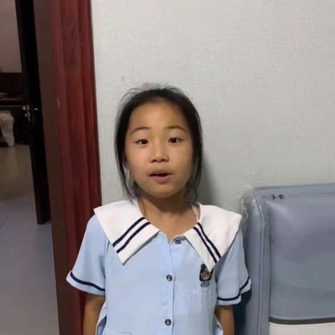 沐浴书香，诗化心灵！——闫辛庄小学二年级暑假读书活动