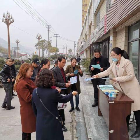 天水郡街道西十里社区开展“全民国家安全教育日”普法宣传活动